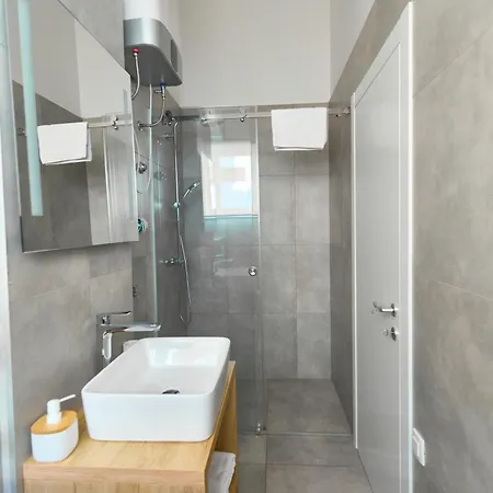 Lukas 1 Apartman Zadar